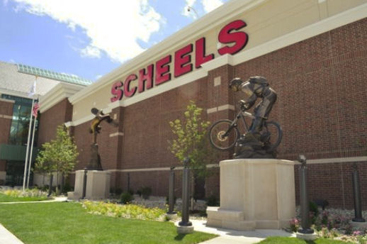 SCHEELS